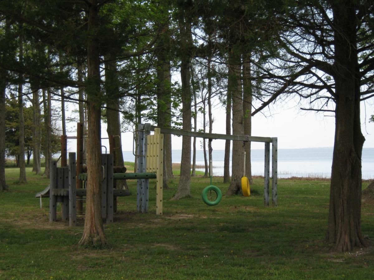 Virginia Landing Camping Resort Cabin 2 Quinby Kültér fotó